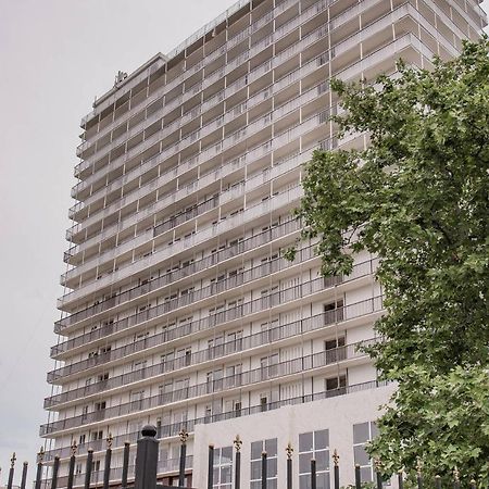 Гранд Отель Россия Gudauta Exterior photo